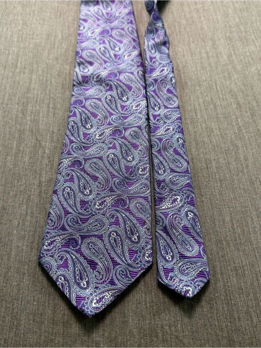 Brooks Brothers Purple and Silver Paisley Silk Tie